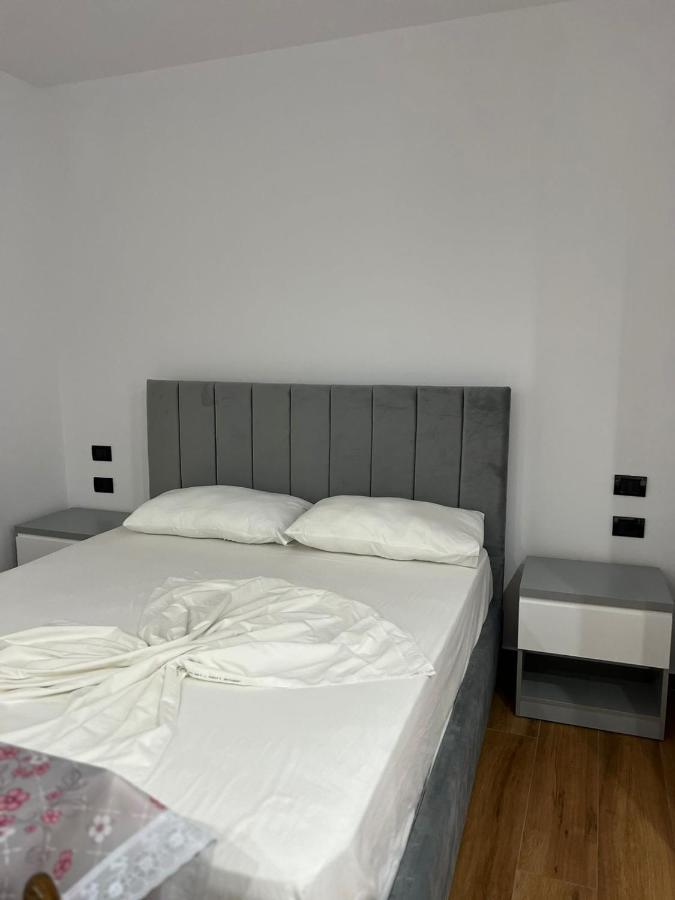 Hotel Vila Herta Durrës 外观 照片